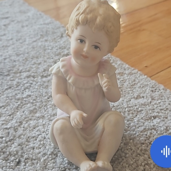 Piano Baby Hand-Painted  Andrea By Sadek Japan - Picture 1 of 6